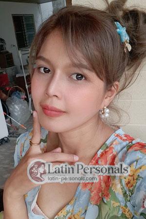 210830 - Chayapha Age: 33 - Thailand