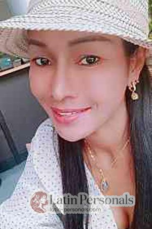 210842 - Thannaree Age: 44 - Thailand