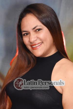 210913 - Arelcy Age: 48 - Colombia