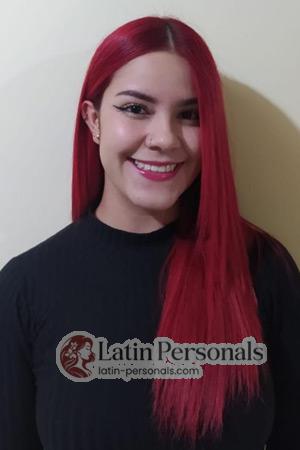 210914 - Laura Age: 26 - Colombia