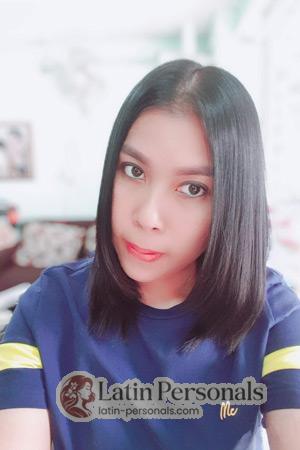 211070 - Chanyaphak Age: 43 - Thailand