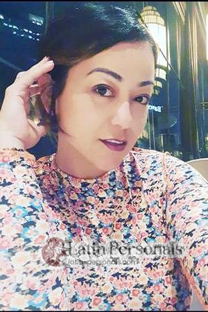 211158 - Karen Age: 38 - Costa Rica