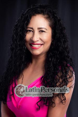 211263 - Luz Age: 50 - Colombia