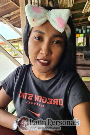 211657 - Plyfah Age: 36 - Thailand