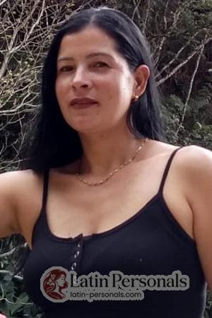 212325 - Migdalia Age: 40 - Colombia