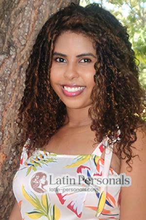 214580 - Naudith Age: 27 - Colombia