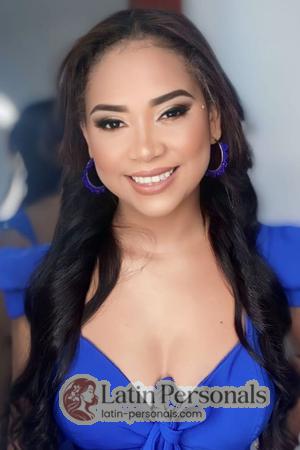 215130 - Maria Monica Age: 35 - Colombia