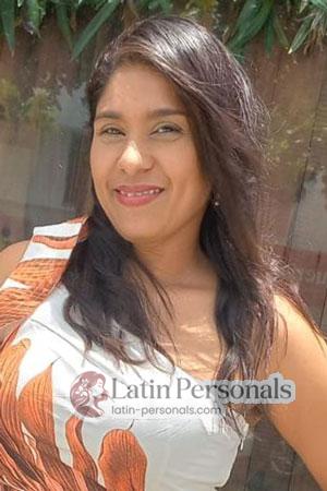 216373 - Dinayra Age: 42 - Colombia