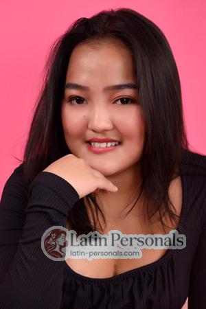216570 - Winchie Age: 23 - Philippines
