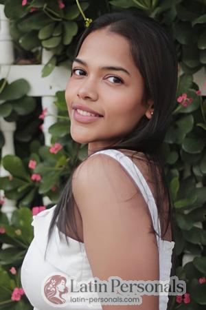 216797 - Daniela Age: 33 - Colombia