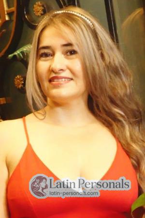 216801 - Elcy Age: 44 - Colombia