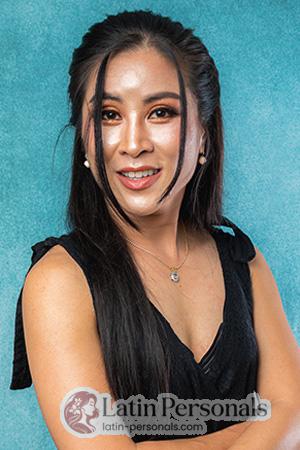 216819 - Linchicha (Oum) Age: 40 - Thailand