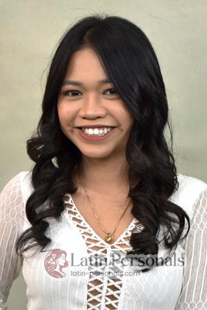 217523 - Mackienzee Ria Age: 21 - Philippines
