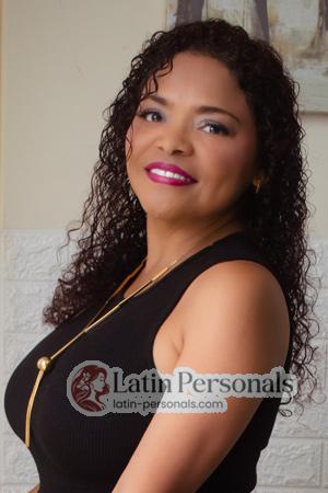 217756 - Ingrind Age: 51 - Peru