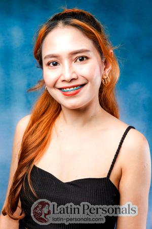 218013 - Patcharee Age: 42 - Thailand