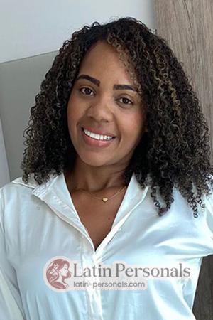 218314 - Irina Age: 35 - Colombia