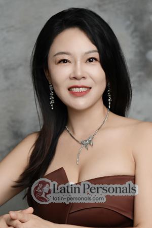 220153 - Sophia Age: 43 - China