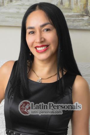 220212 - Fabiola Age: 50 - Peru