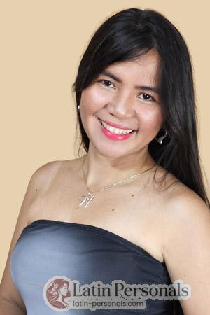 220446 - Maricel Age: 37 - Philippines