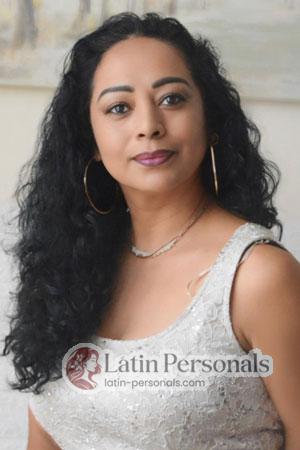 220517 - Erika Age: 51 - Peru