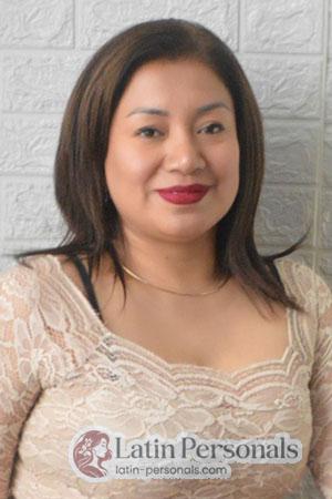 220521 - Lyz Age: 44 - Peru