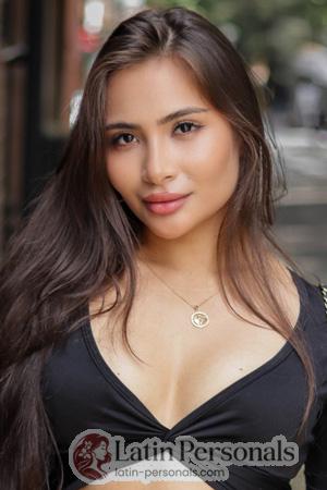 220925 - Angie Age: 22 - Colombia