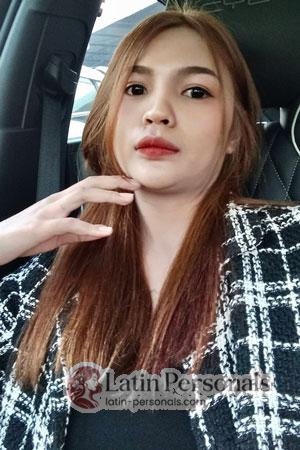 220975 - Ratchaneekorn Age: 25 - Thailand