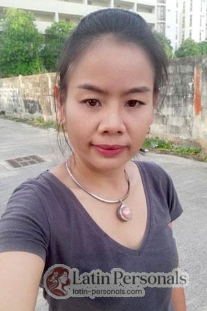 220977 - Amonrat Age: 41 - Thailand