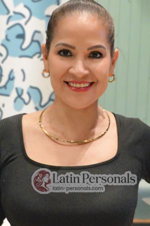 221246 - Bethy Age: 49 - Peru