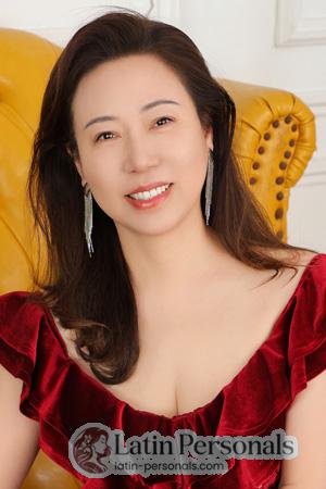 221928 - Elizabeth Age: 54 - China