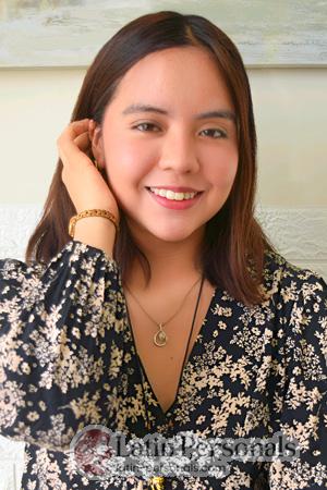 223038 - Alanis Age: 22 - Peru