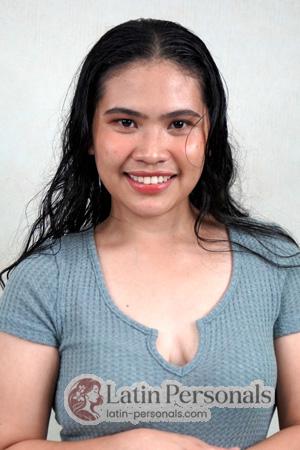 223044 - Jesaly Age: 25 - Philippines