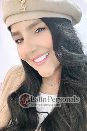 223837 - Julieth Age: 32 - Colombia