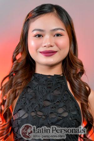 223852 - Jeramae Age: 20 - Philippines