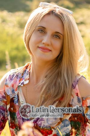 223976 - Oksana Age: 47 - Ukraine
