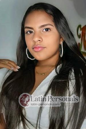 224073 - Melissa Age: 21 - Colombia