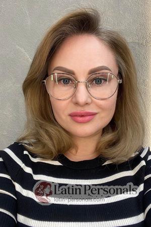 224213 - Natalya Age: 48 - Ukraine