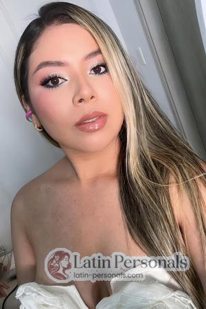 225103 - Nayelis Age: 24 - Colombia