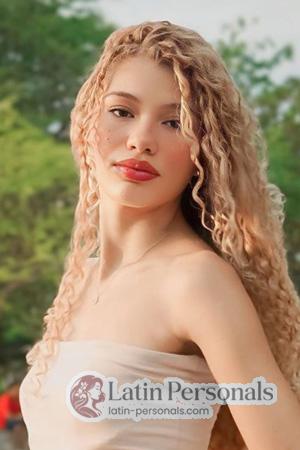 225773 - Adriana Age: 22 - Colombia