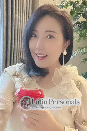 227639 - Peony Age: 56 - China