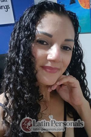 227789 - Karla Vanessa Age: 46 - Costa Rica
