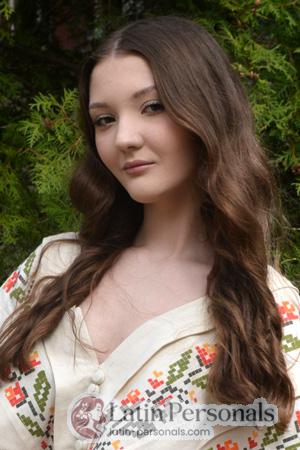 228185 - Sofia Age: 18 - Ukraine