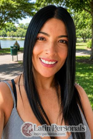 228573 - Carolina Age: 50 - Colombia