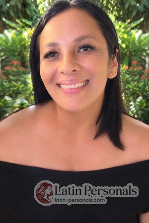229163 - Martha Age: 44 - Costa Rica